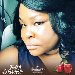 Meet your Posher, Latoya